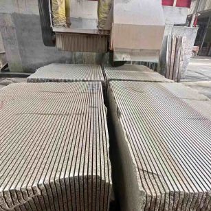 三沙 车间生产日常，黄金麻白麻花岗岩