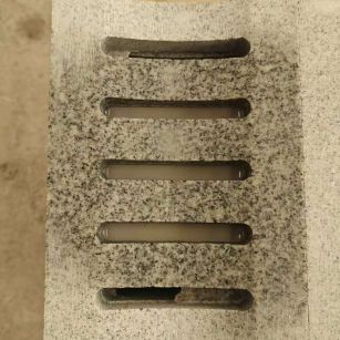 三沙 芝麻白拉丝面花岗岩U型开槽排水槽