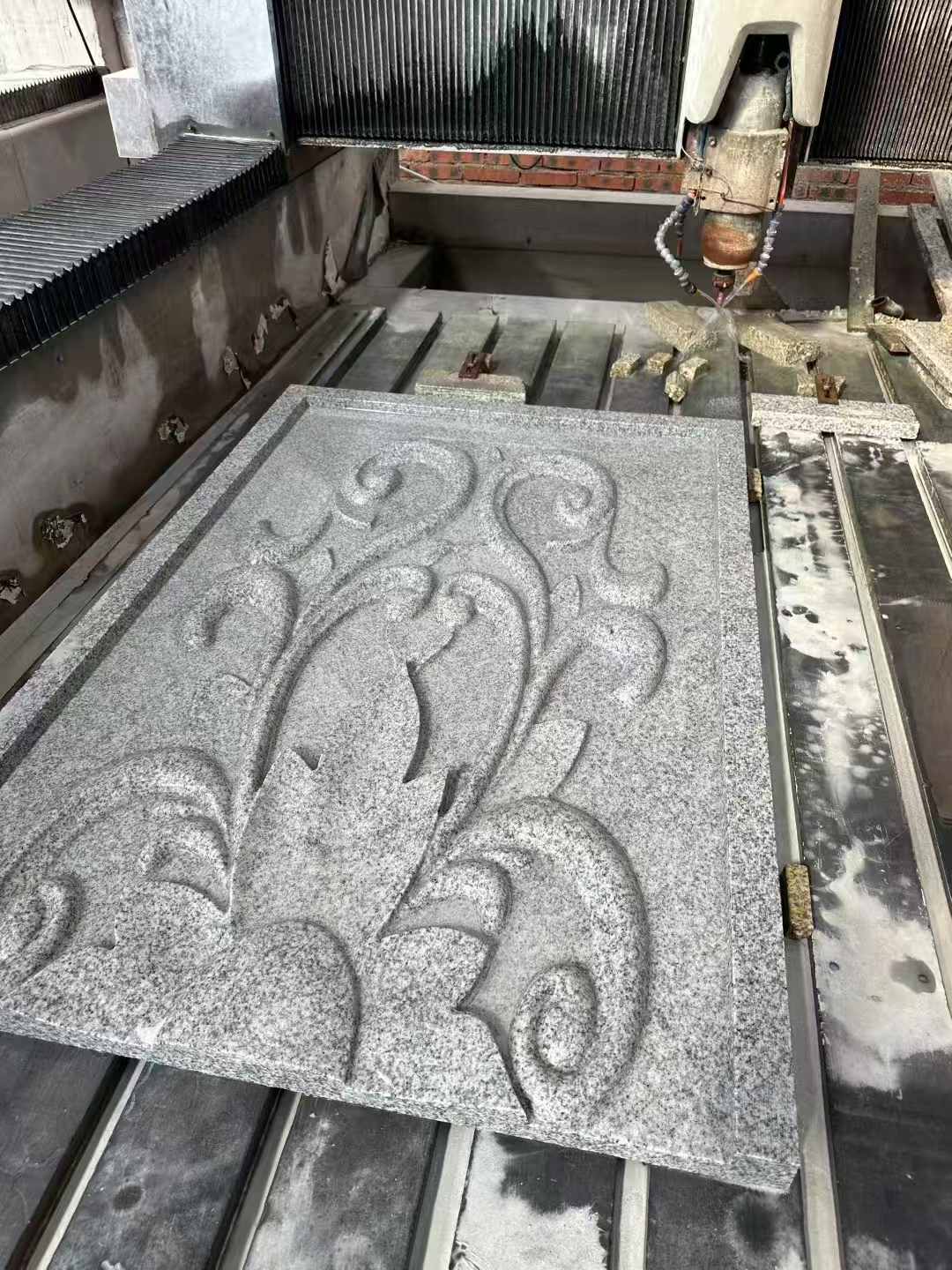 三沙 白麻别墅干挂雕花板