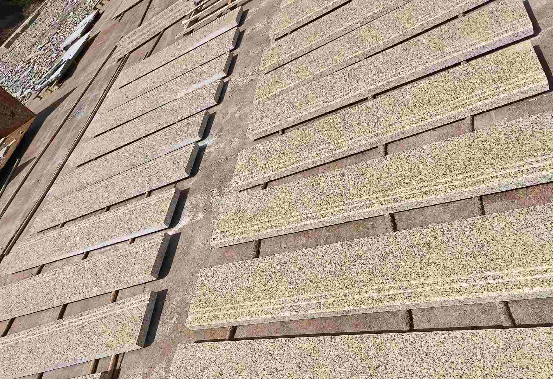 三沙 黄金麻花岗岩光面楼梯踏步