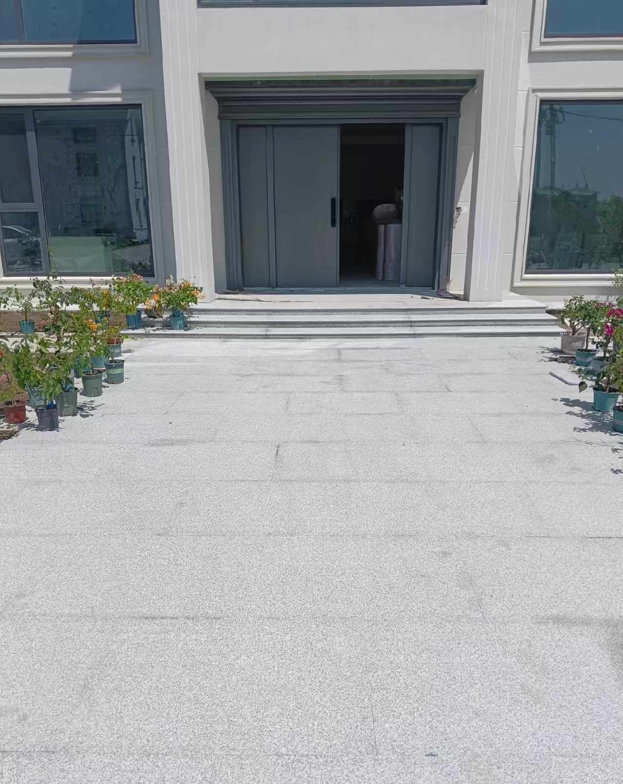 三沙 芝麻白花岗岩地铺石地面铺装