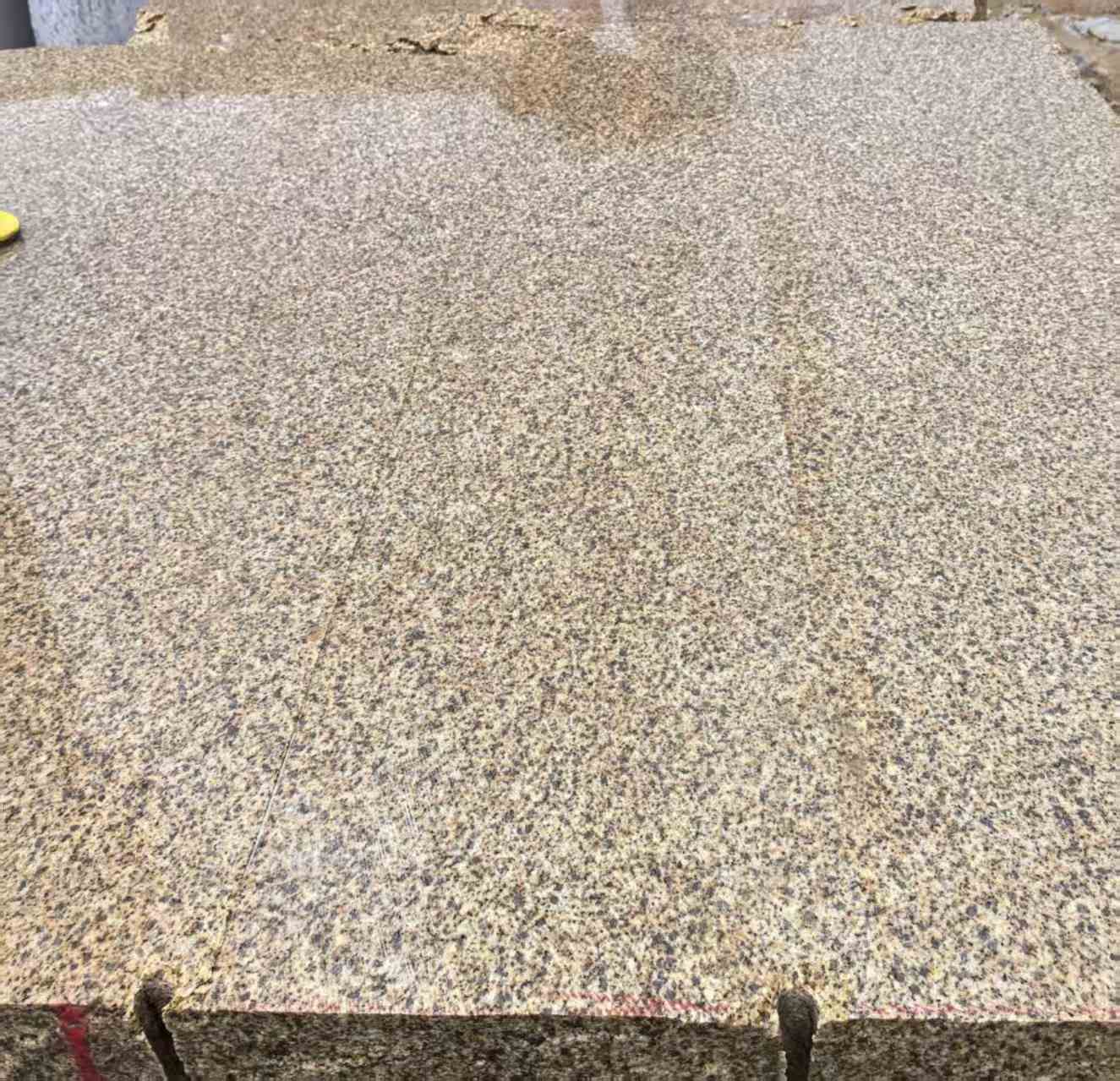 三沙 黄金麻花岗岩石材方料