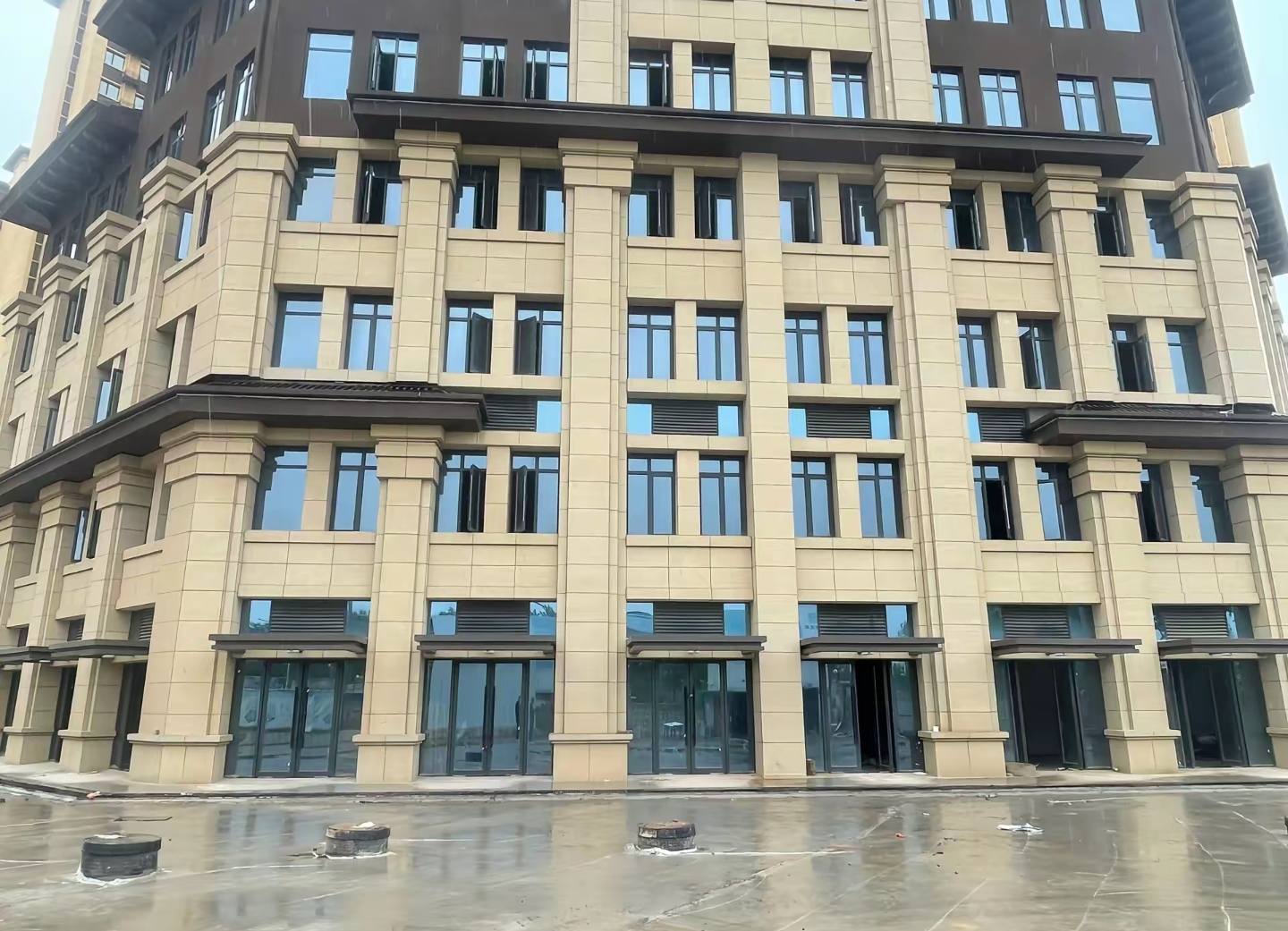 三沙 黄金麻花岗岩荔枝面小区外墙干挂