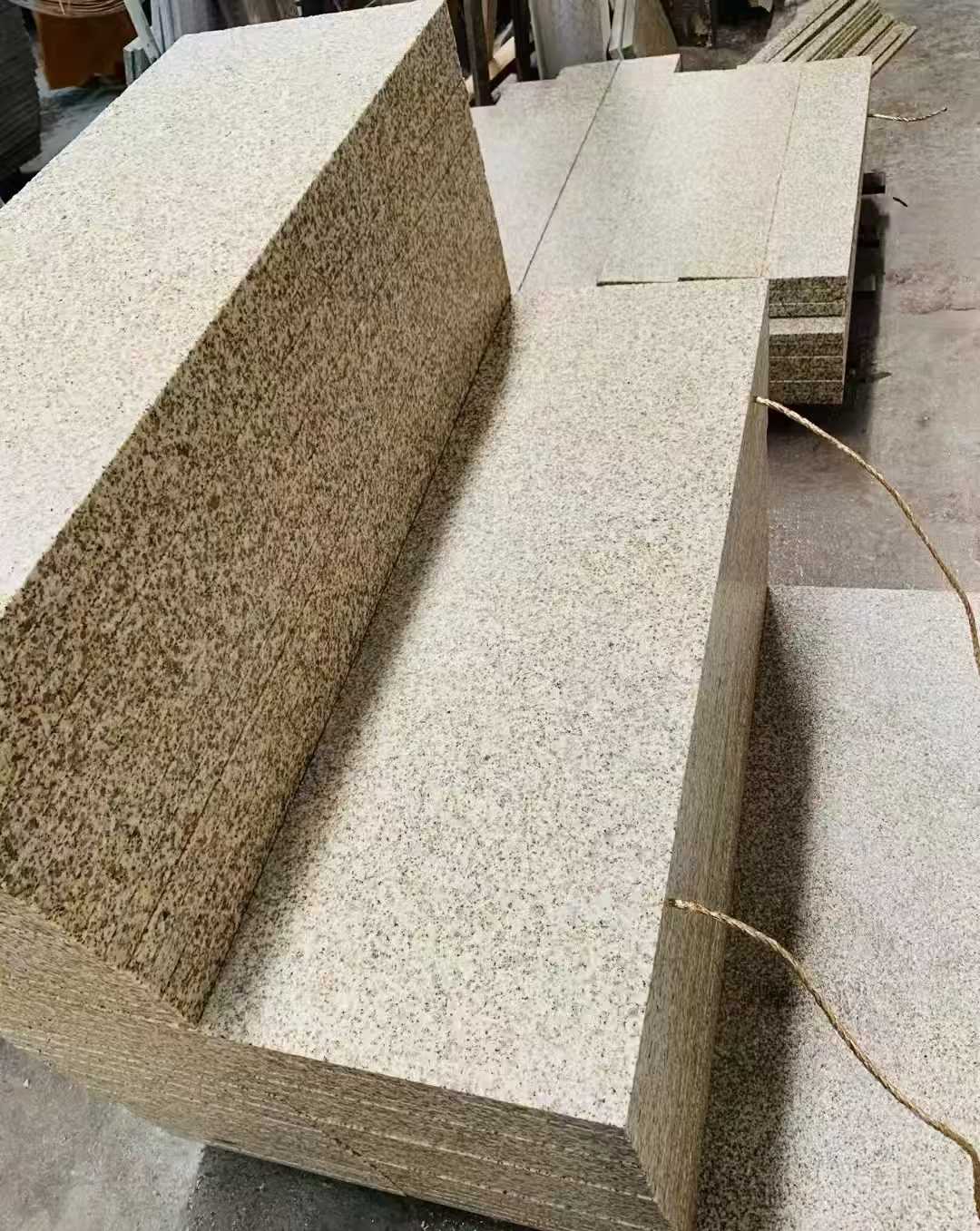 三沙 黄金麻荔枝面外墙干挂成品