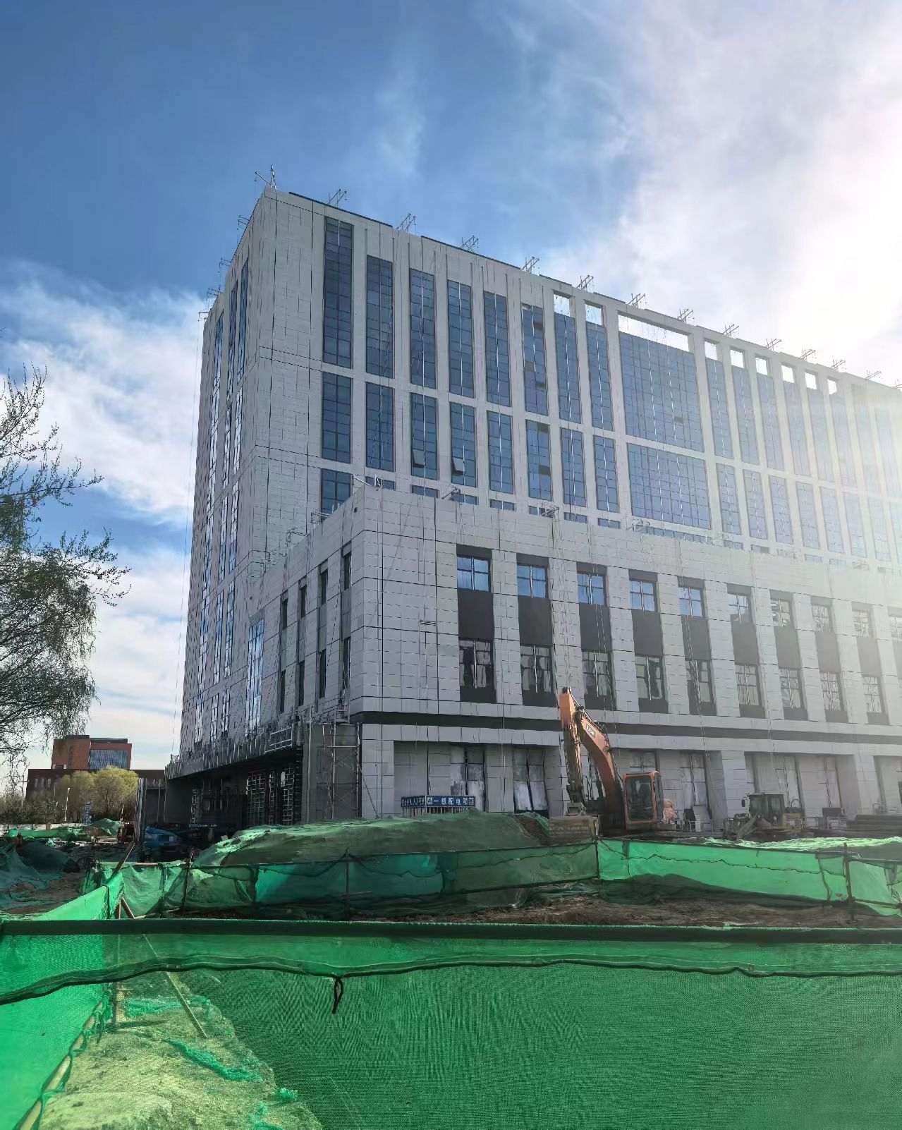 三沙 白麻花岗岩石材外墙干挂