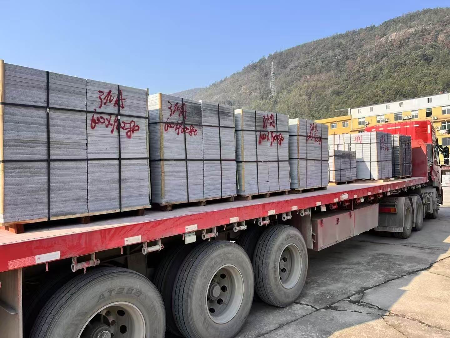 三沙 芝麻灰地铺石出货日常