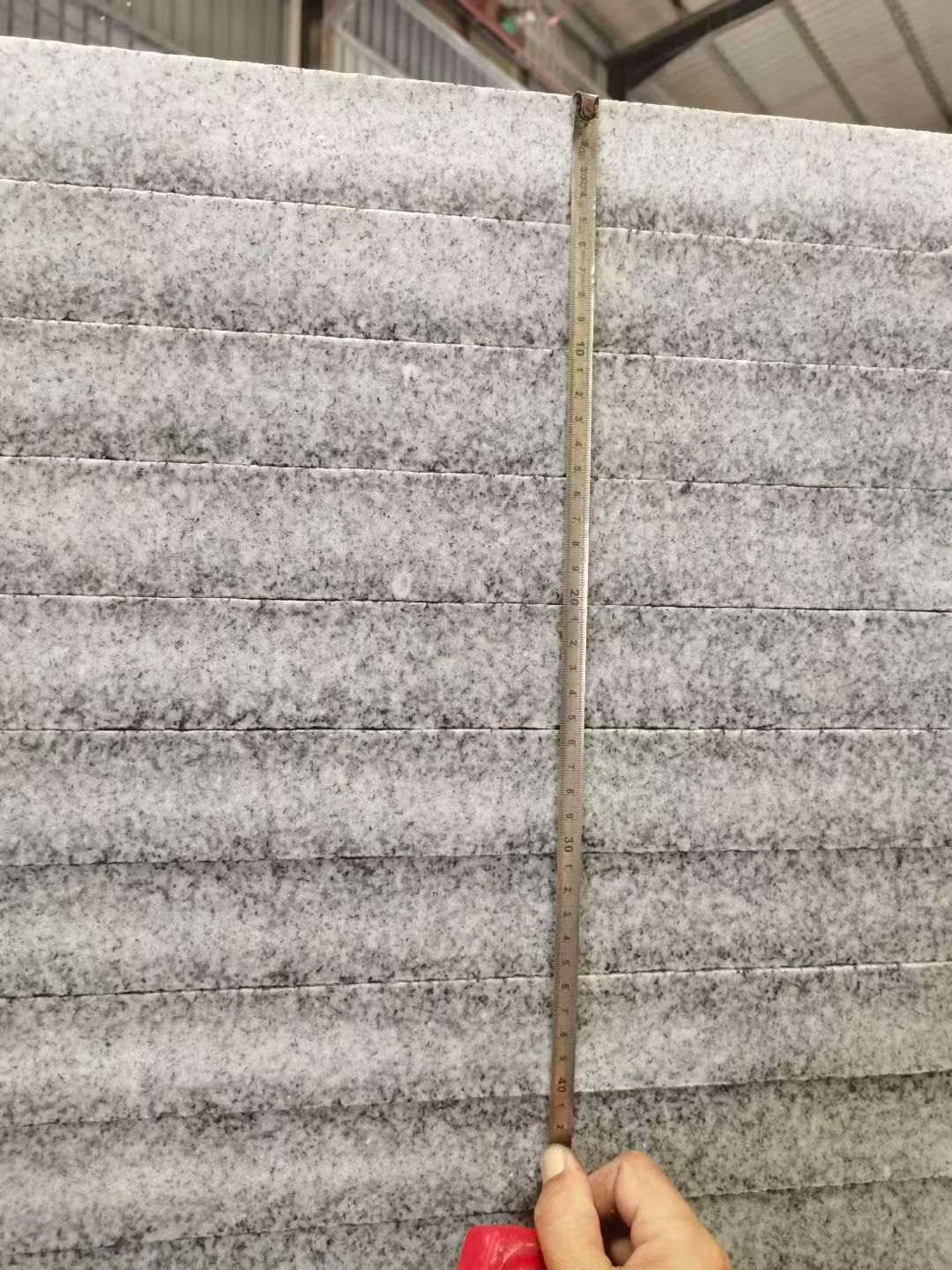 三沙 芝麻白火烧成品厚薄均匀，B料价格接近A料质量