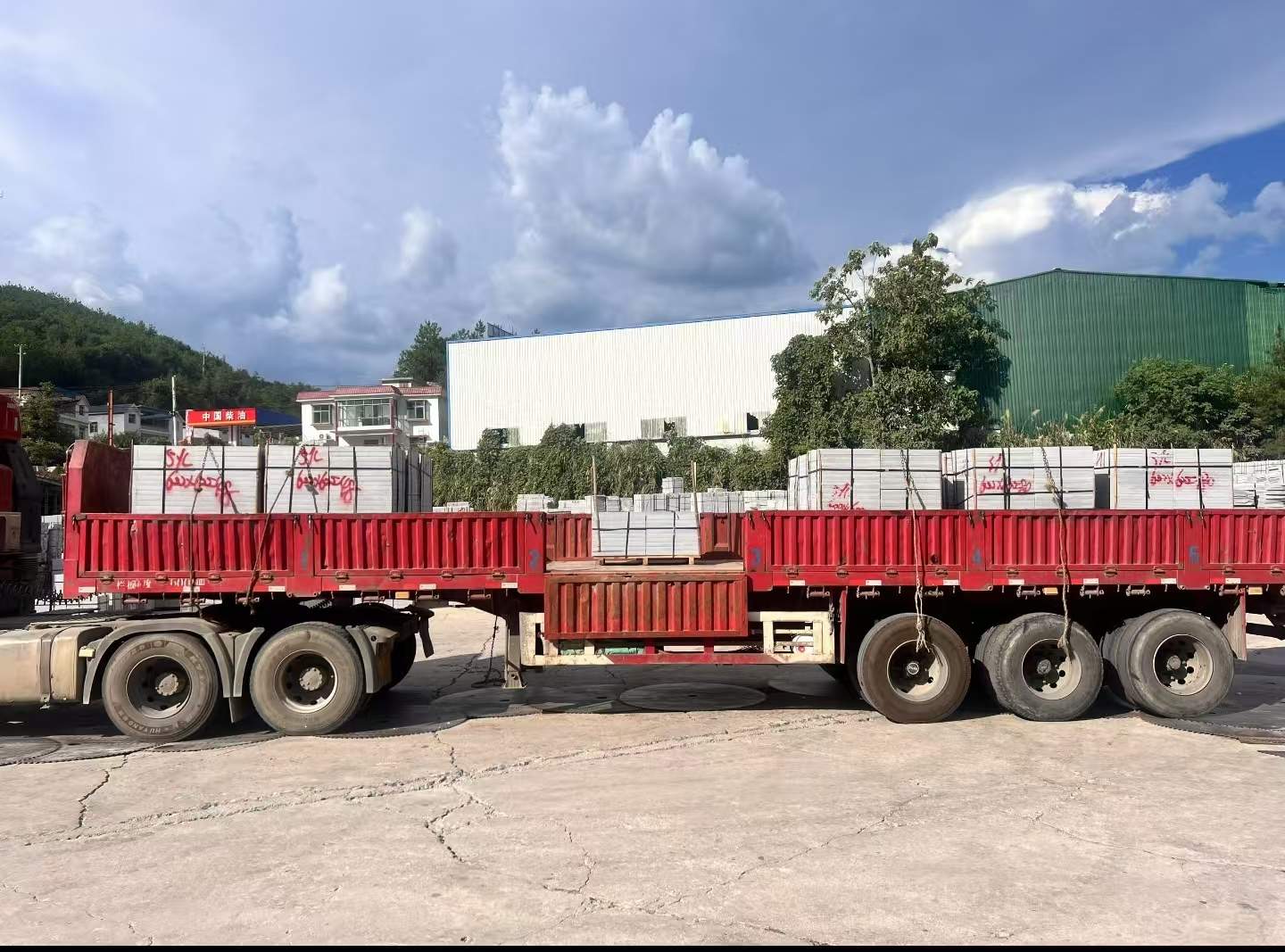 三沙 芝麻灰花岗岩地铺石出货日常